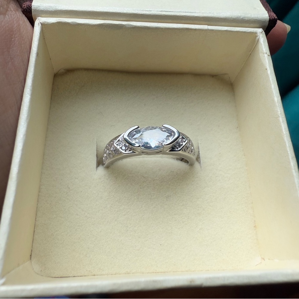 Fashionable Open Cubic Zirconia Ring Gift